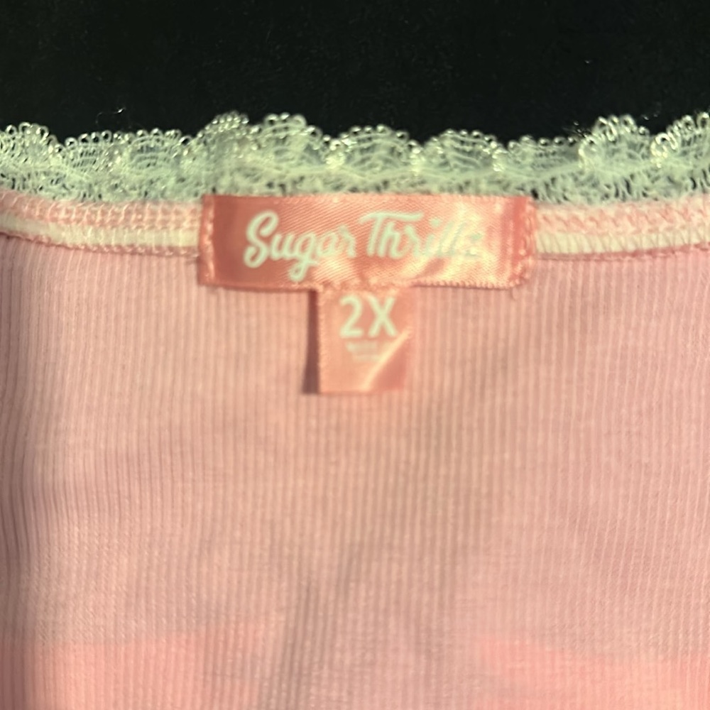 Pink - Picture 2 of 3